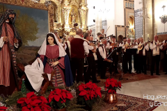 vlcsnap-2022-12-24-18h08m00s691